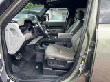 Land Rover Defender bei Gebrauchtwagen.expert - Abbildung (9 / 15) Land Rover Defender bei Gebrauchtwagen.expert - Abbildung (9 / 15)