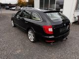 Skoda Superb bei Gebrauchtwagen.expert - Abbildung (6 / 15)