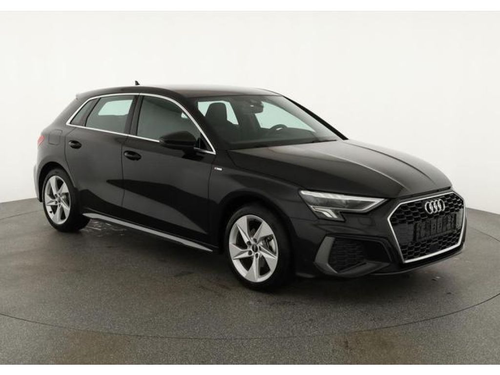 Audi A3 Sportback bei Gebrauchtwagen.expert - Hauptabbildung