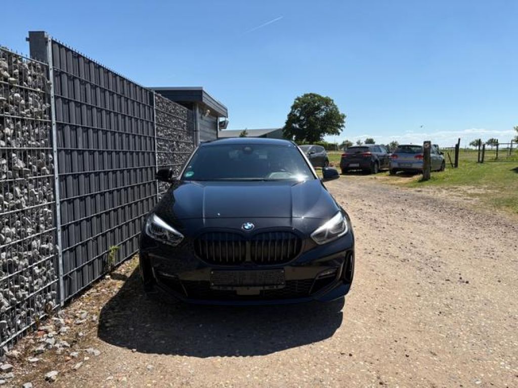 BMW 1er bei Gebrauchtwagen.expert - Hauptabbildung BMW 1er bei Gebrauchtwagen.expert - Hauptabbildung