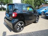 Smart smart fortwo bei Gebrauchtwagen.expert - Abbildung (7 / 15)