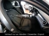 Mercedes-Benz C-Klasse bei Gebrauchtwagen.expert - Abbildung (13 / 15) Mercedes-Benz C-Klasse bei Gebrauchtwagen.expert - Abbildung (13 / 15)