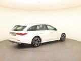 Mercedes-Benz E-Klasse bei Gebrauchtwagen.expert - Abbildung (3 / 15)