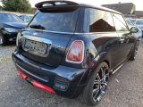 Mini Cooper S bei Gebrauchtwagen.expert - Abbildung (5 / 15) Mini Cooper S bei Gebrauchtwagen.expert - Abbildung (5 / 15)