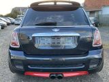 Mini Cooper S bei Gebrauchtwagen.expert - Abbildung (4 / 15) Mini Cooper S bei Gebrauchtwagen.expert - Abbildung (4 / 15)