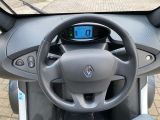 Renault Twizy bei Gebrauchtwagen.expert - Abbildung (11 / 14) Renault Twizy bei Gebrauchtwagen.expert - Abbildung (11 / 14)