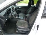 Ford Kuga bei Gebrauchtwagen.expert - Abbildung (8 / 15) Ford Kuga bei Gebrauchtwagen.expert - Abbildung (8 / 15)