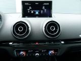 Audi S3 bei Gebrauchtwagen.expert - Abbildung (13 / 15)