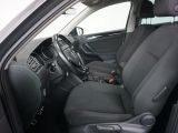VW Tiguan bei Gebrauchtwagen.expert - Abbildung (8 / 12)