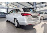 Opel Astra bei Gebrauchtwagen.expert - Abbildung (12 / 15)