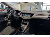 Opel Astra bei Gebrauchtwagen.expert - Abbildung (8 / 15) Opel Astra bei Gebrauchtwagen.expert - Abbildung (8 / 15)