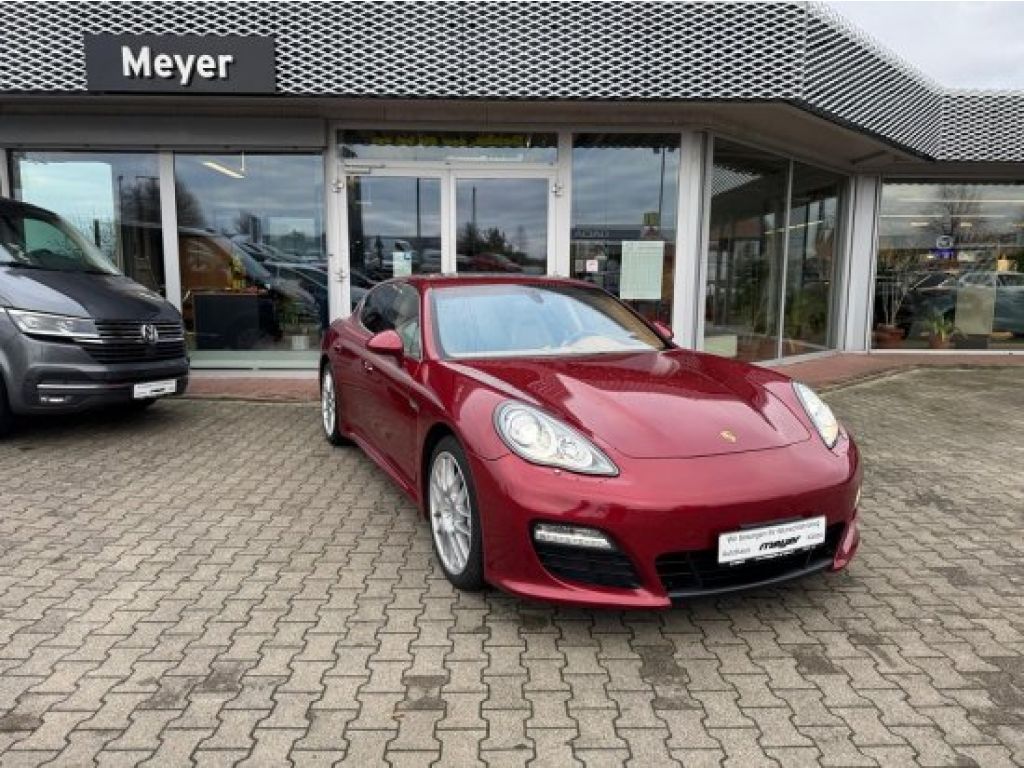 Porsche Panamera bei Gebrauchtwagen.expert - Hauptabbildung Porsche Panamera bei Gebrauchtwagen.expert - Hauptabbildung