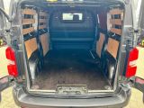 Peugeot Expert bei Gebrauchtwagen.expert - Abbildung (4 / 15)