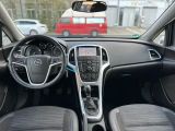 Opel Astra bei Gebrauchtwagen.expert - Abbildung (13 / 15) Opel Astra bei Gebrauchtwagen.expert - Abbildung (13 / 15)