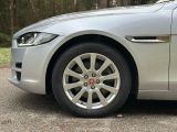 Jaguar XE bei Gebrauchtwagen.expert - Abbildung (4 / 15) Jaguar XE bei Gebrauchtwagen.expert - Abbildung (4 / 15)