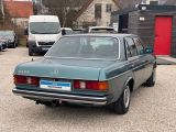 Mercedes-Benz 240 bei Gebrauchtwagen.expert - Abbildung (5 / 15)