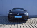 VW Passat bei Gebrauchtwagen.expert - Abbildung (11 / 15) VW Passat bei Gebrauchtwagen.expert - Abbildung (11 / 15)