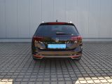 VW Passat bei Gebrauchtwagen.expert - Abbildung (12 / 15) VW Passat bei Gebrauchtwagen.expert - Abbildung (12 / 15)