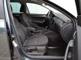 Skoda Octavia bei Gebrauchtwagen.expert - Abbildung (13 / 15) Skoda Octavia bei Gebrauchtwagen.expert - Abbildung (13 / 15)