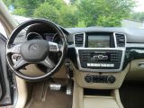 Mercedes-Benz ML bei Gebrauchtwagen.expert - Abbildung (13 / 15)