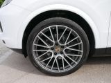 Porsche Cayenne bei Gebrauchtwagen.expert - Abbildung (3 / 15)