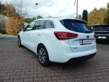 Kia Ceed bei Gebrauchtwagen.expert - Abbildung (7 / 15)