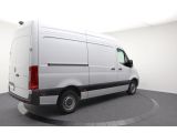 Mercedes-Benz 317 CDI Sprinter bei Gebrauchtwagen.expert - Abbildung (7 / 15) Mercedes-Benz 317 CDI Sprinter bei Gebrauchtwagen.expert - Abbildung (7 / 15)