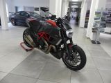 Ducati Diavel bei Gebrauchtwagen.expert - Abbildung (3 / 10) Ducati Diavel bei Gebrauchtwagen.expert - Abbildung (3 / 10)