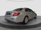 Mercedes-Benz E-Klasse bei Gebrauchtwagen.expert - Abbildung (6 / 15) Mercedes-Benz E-Klasse bei Gebrauchtwagen.expert - Abbildung (6 / 15)
