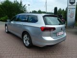 VW Passat bei Gebrauchtwagen.expert - Abbildung (7 / 15) VW Passat bei Gebrauchtwagen.expert - Abbildung (7 / 15)