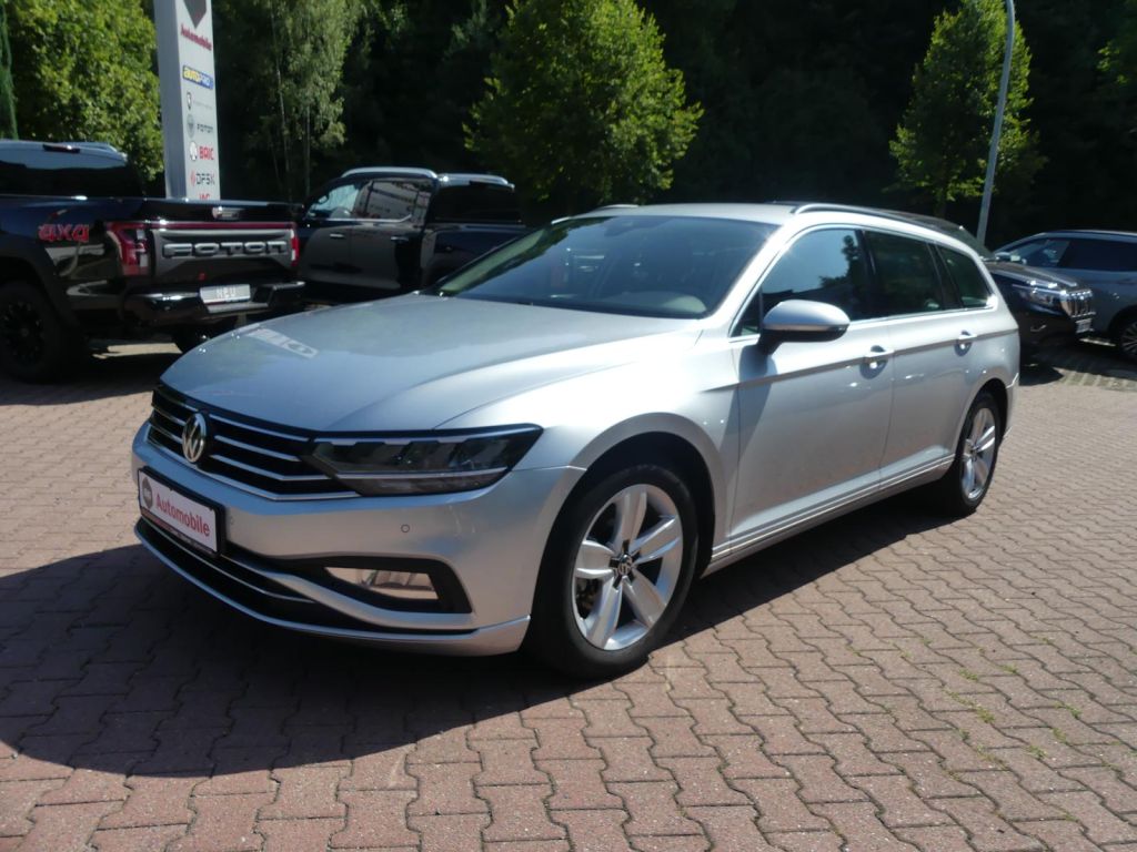 VW Passat bei Gebrauchtwagen.expert - Hauptabbildung VW Passat bei Gebrauchtwagen.expert - Hauptabbildung