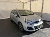Kia Rio bei Gebrauchtwagen.expert - Abbildung (5 / 15)