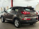 Kia Sportage bei Gebrauchtwagen.expert - Abbildung (6 / 15)