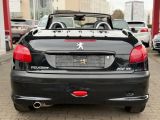 Peugeot 206 bei Gebrauchtwagen.expert - Abbildung (8 / 15) Peugeot 206 bei Gebrauchtwagen.expert - Abbildung (8 / 15)