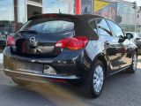 Opel Astra bei Gebrauchtwagen.expert - Abbildung (4 / 15) Opel Astra bei Gebrauchtwagen.expert - Abbildung (4 / 15)