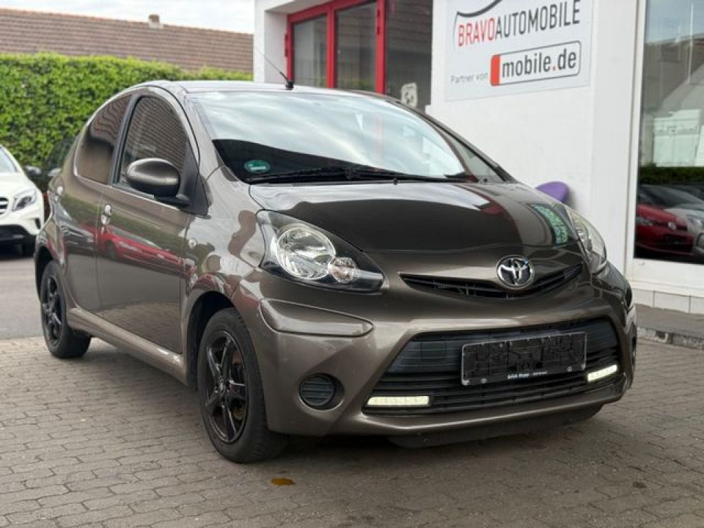 Toyota Aygo bei Gebrauchtwagen.expert - Hauptabbildung Toyota Aygo bei Gebrauchtwagen.expert - Hauptabbildung