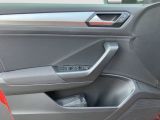 VW T-Roc bei Gebrauchtwagen.expert - Abbildung (10 / 15) VW T-Roc bei Gebrauchtwagen.expert - Abbildung (10 / 15)