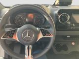 Mercedes-Benz Sprinter bei Gebrauchtwagen.expert - Abbildung (6 / 15) Mercedes-Benz Sprinter bei Gebrauchtwagen.expert - Abbildung (6 / 15)