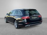 Mercedes-Benz E 220d 4M T bei Gebrauchtwagen.expert - Abbildung (4 / 15)