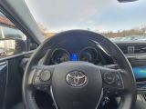 Toyota Auris Touring Sports bei Gebrauchtwagen.expert - Abbildung (14 / 15)