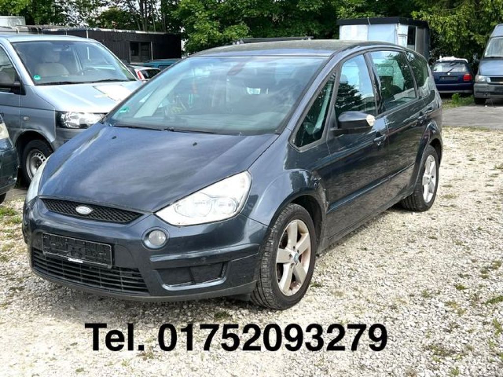 Ford S-Max bei Gebrauchtwagen.expert - Hauptabbildung Ford S-Max bei Gebrauchtwagen.expert - Hauptabbildung