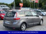 Renault Scenic bei Gebrauchtwagen.expert - Abbildung (7 / 15)