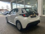 Toyota Yaris bei Gebrauchtwagen.expert - Abbildung (6 / 15)