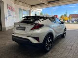 Toyota C-HR bei Gebrauchtwagen.expert - Abbildung (4 / 15)