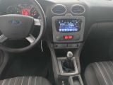 Ford Focus bei Gebrauchtwagen.expert - Abbildung (14 / 15)