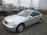 Mercedes-Benz C-Klasse bei Gebrauchtwagen.expert - Abbildung (9 / 13)