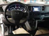 Opel Vivaro bei Gebrauchtwagen.expert - Abbildung (11 / 15)