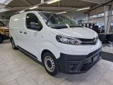 Toyota Proace bei Gebrauchtwagen.expert - Abbildung (3 / 15)