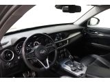 Alfa Romeo Stelvio bei Gebrauchtwagen.expert - Abbildung (3 / 10)