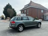 VW Touareg bei Gebrauchtwagen.expert - Abbildung (11 / 15)